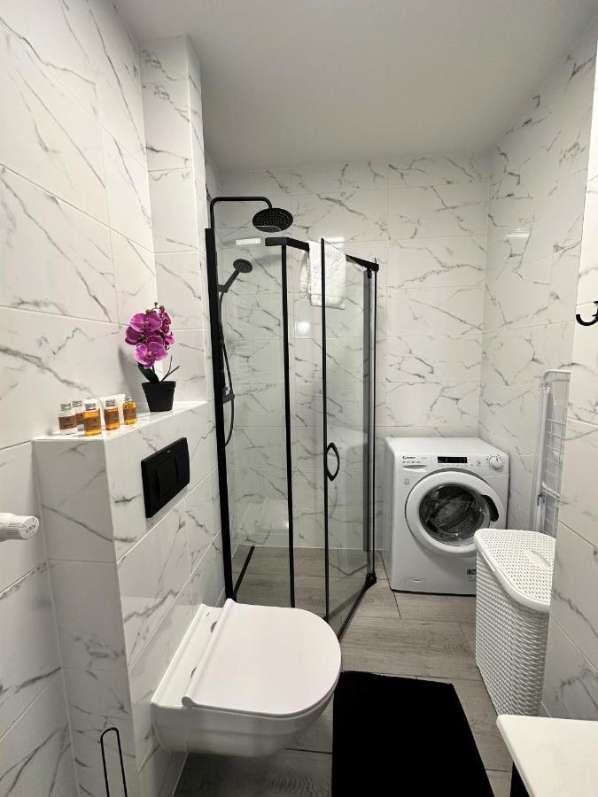 Al-Dom Apartamenty Five Porta Mare Kołobrzeg Exterior foto
